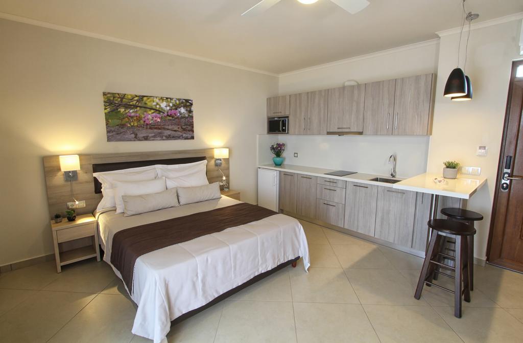 Skinari Apartment *