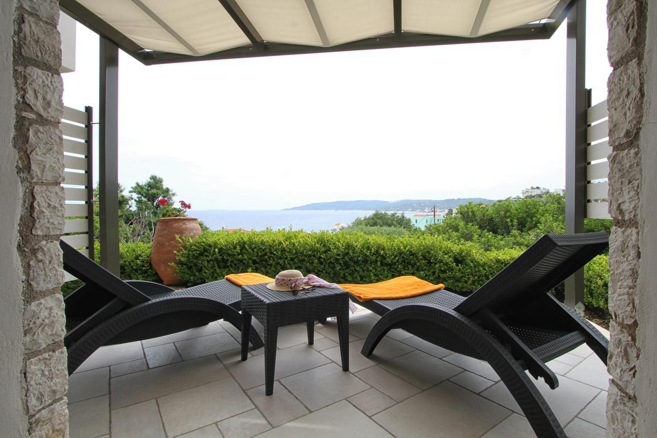 Skinari Apartment *