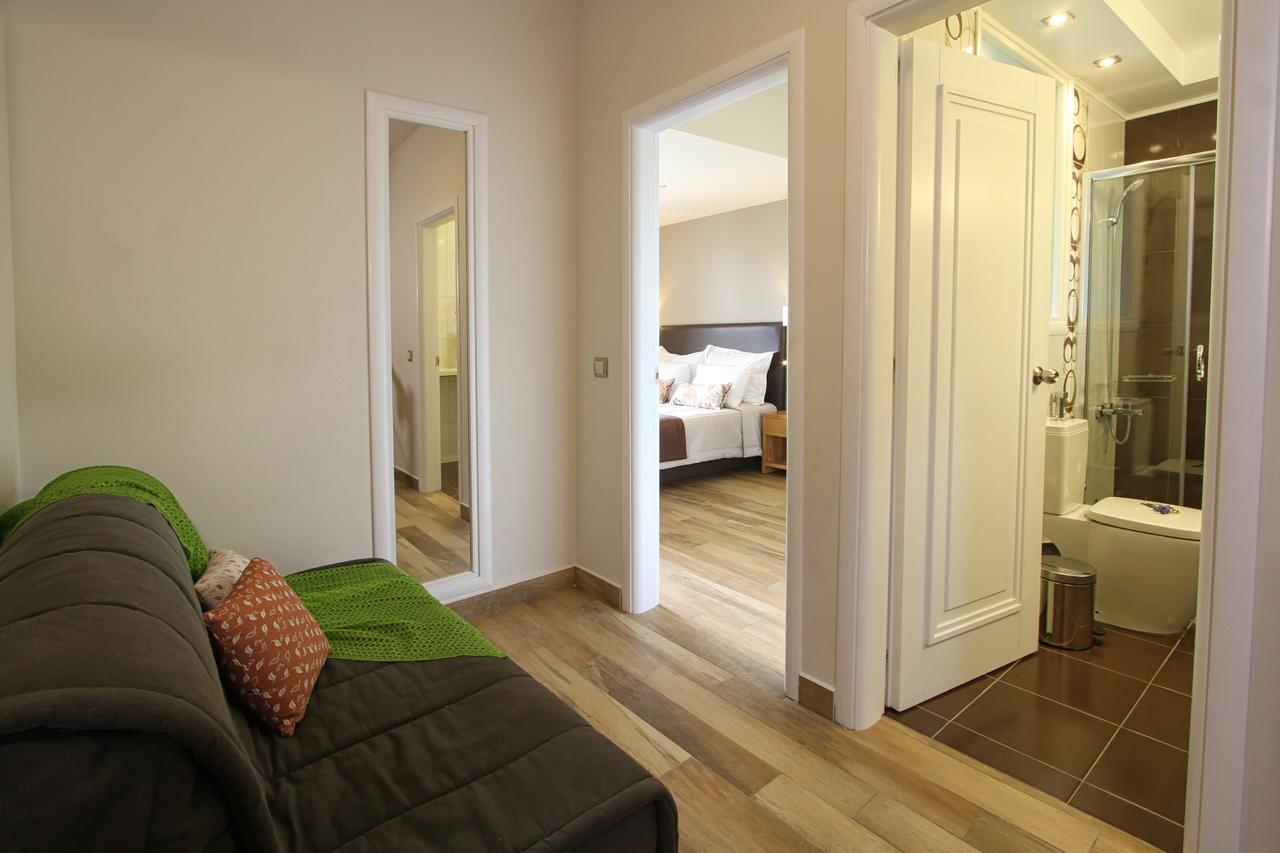 Apartment Skinari *