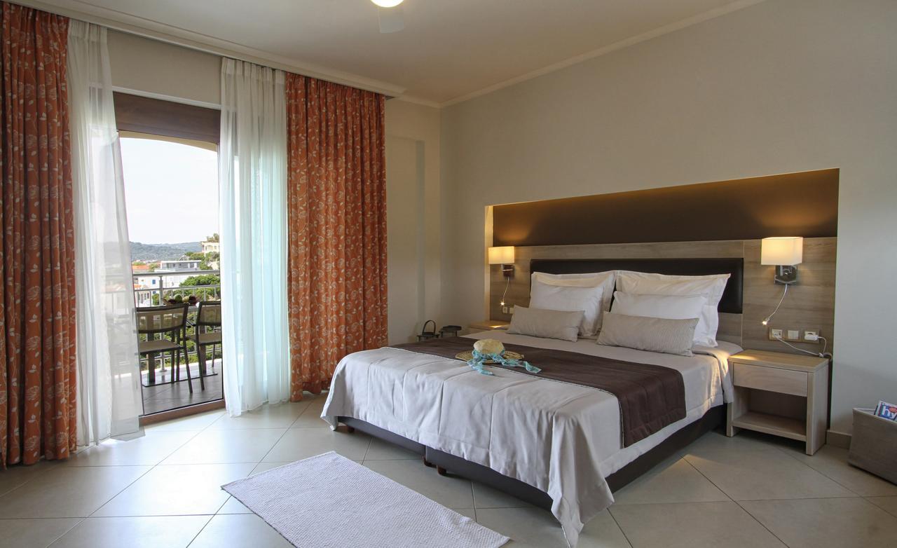 Apartment Skinari Monolia